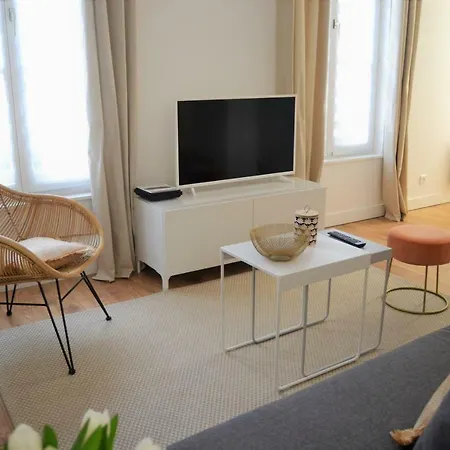 Le Voltaire Centre * 콜마